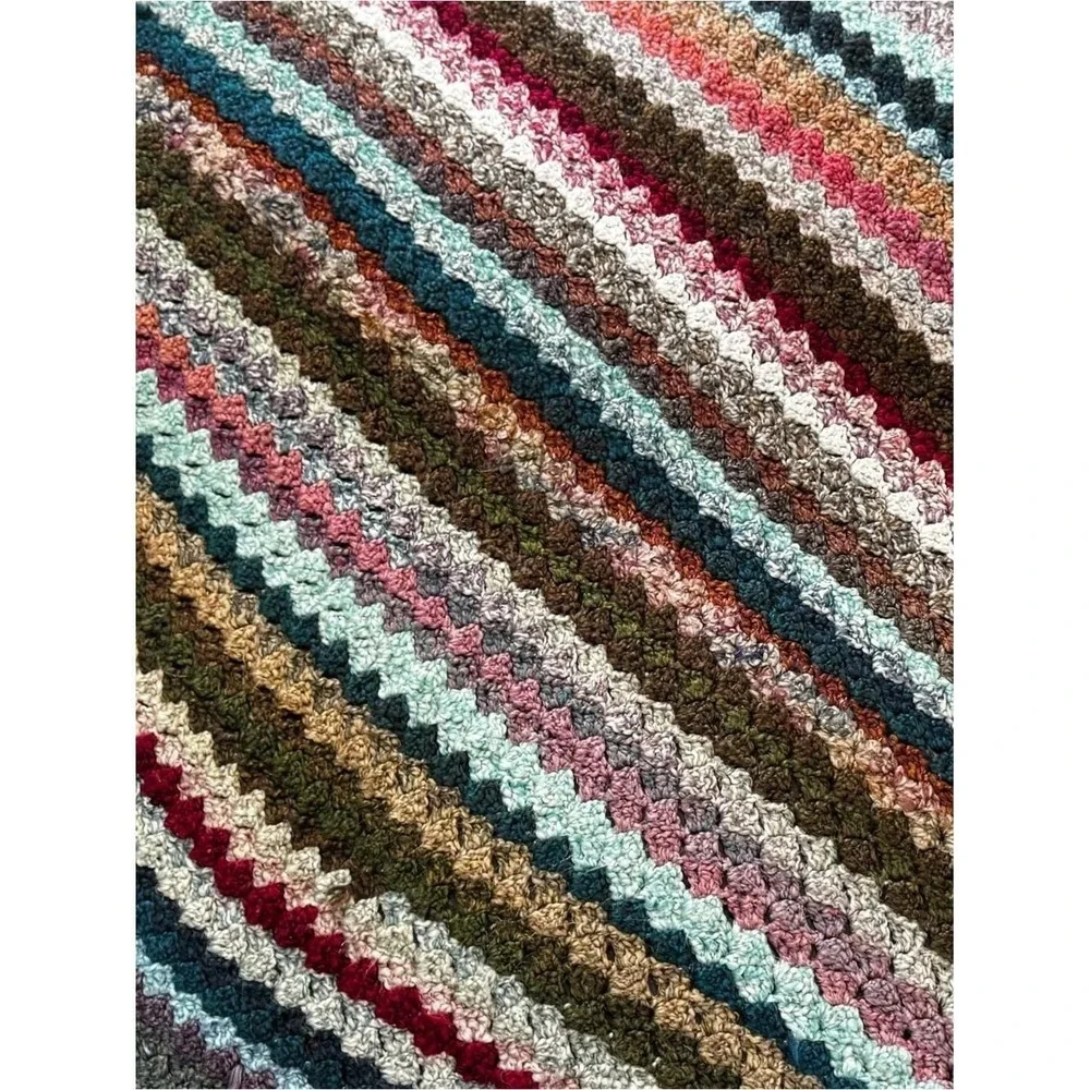 Handmade Knit Throw Blanket Diagonal Stripes Calm Cool Sea Sand Baby Guest